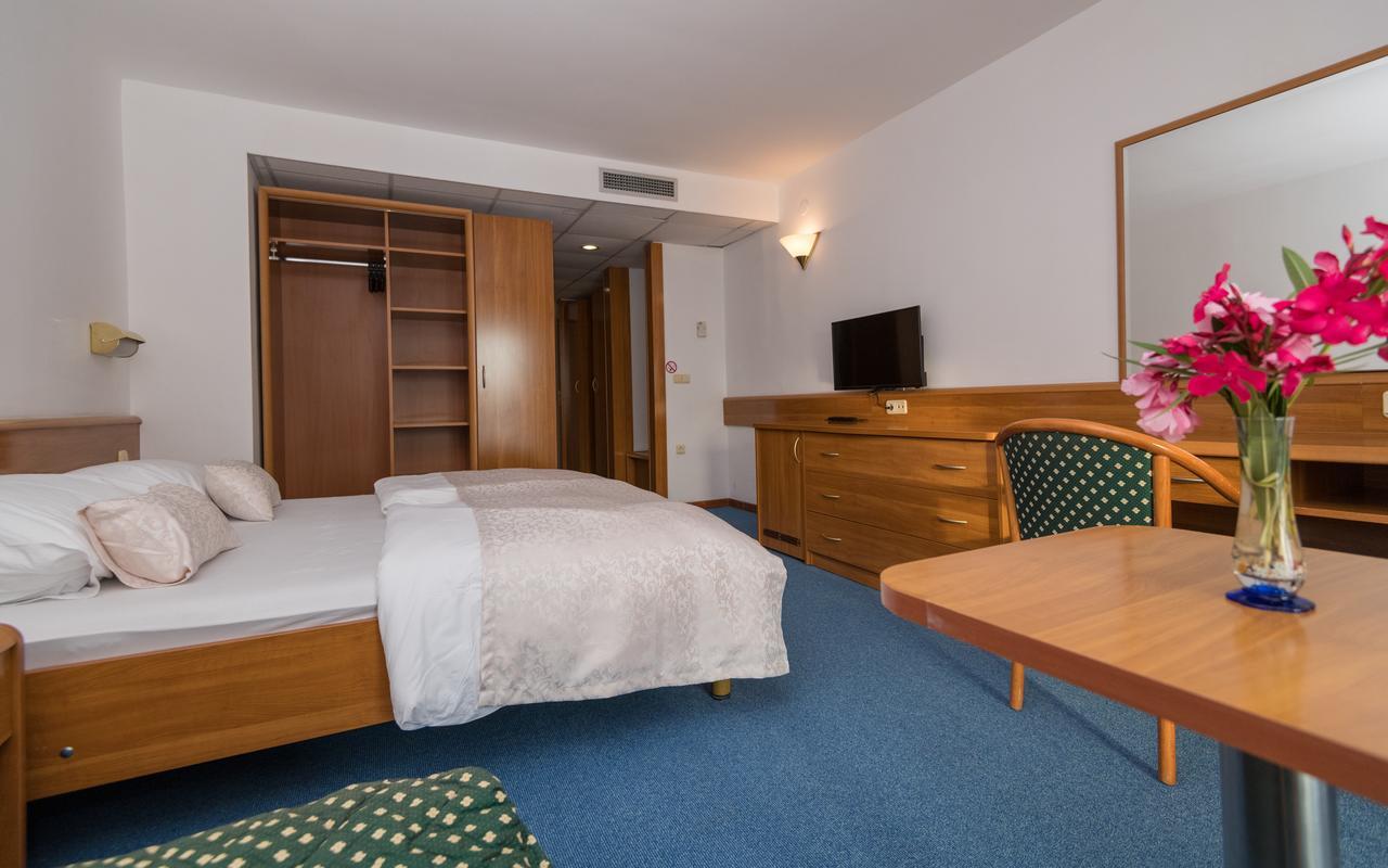 Hotel Stella 内乌姆 外观 照片